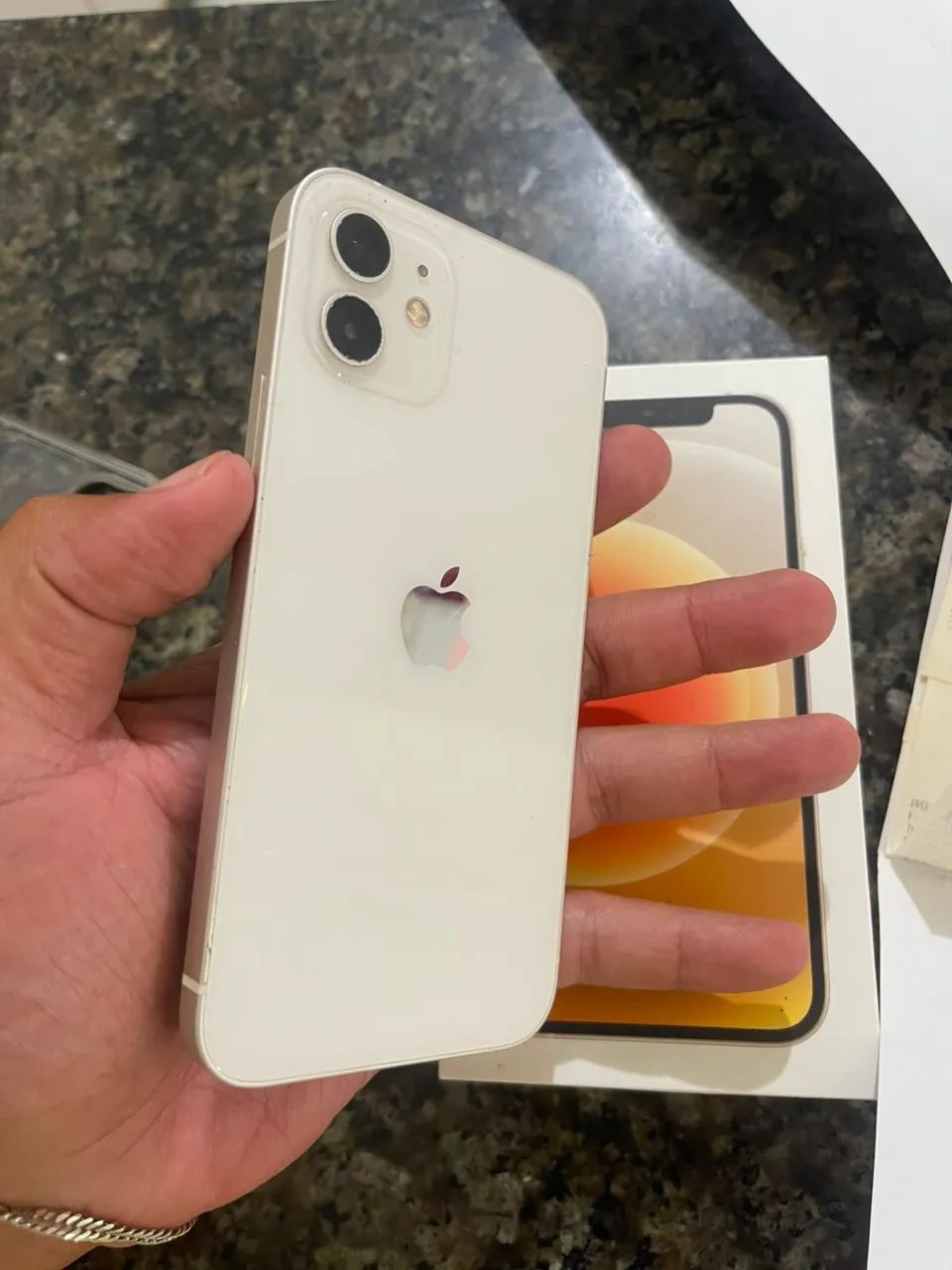 iPhone 12 com caixa e nota 128 GB