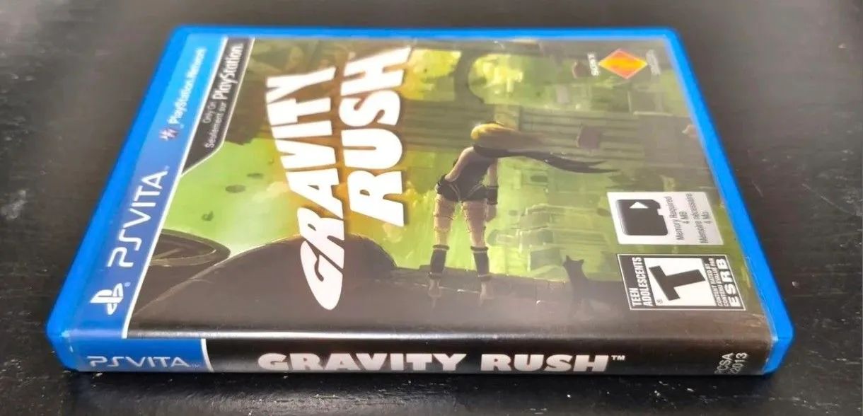 Gravity Rush - PS Vita Americano  - Foto 3