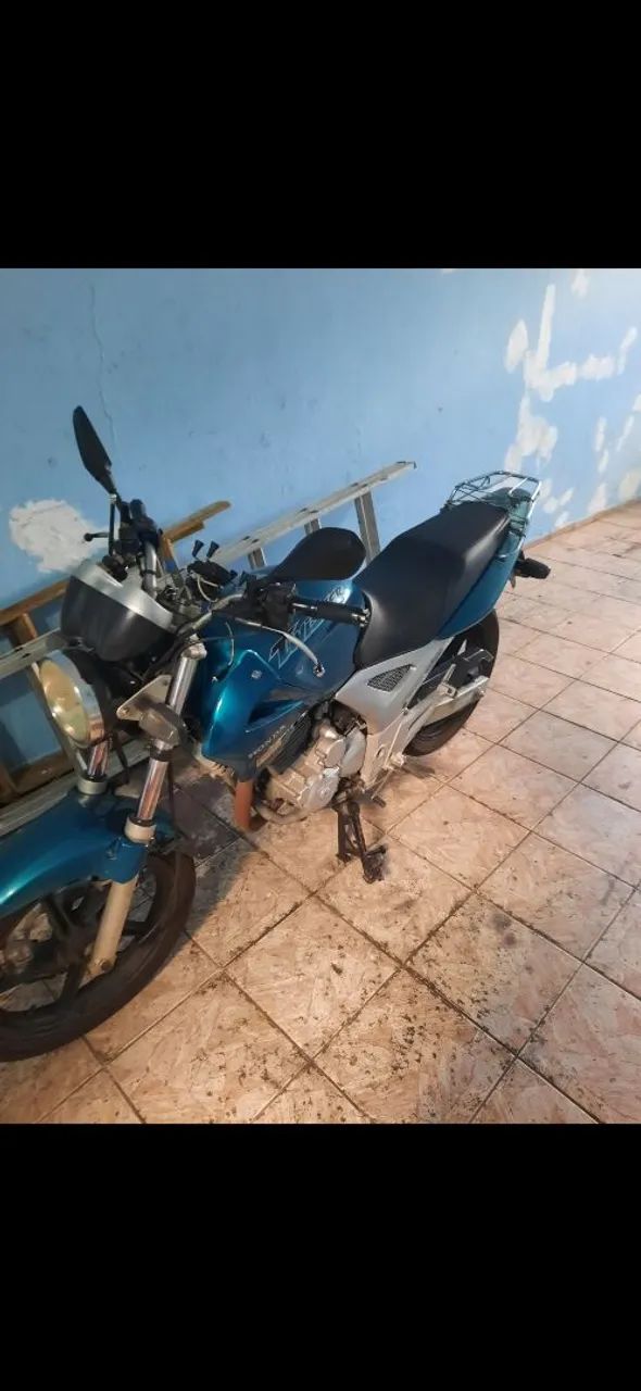 Cbx twister 250 verde