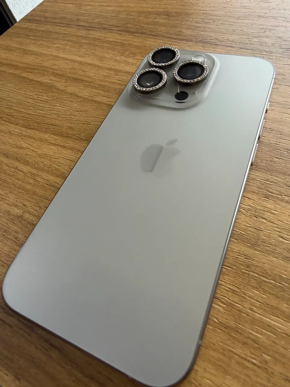 Iphone 15 pro - Foto 4