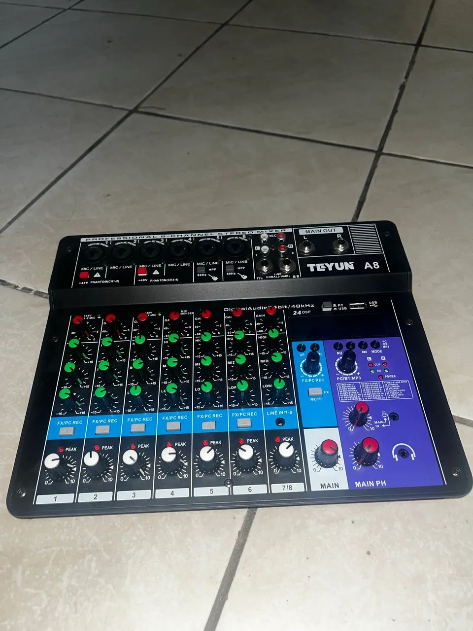 Mesa de Som digital TEYUN A8 8 canais e Bluetooth
