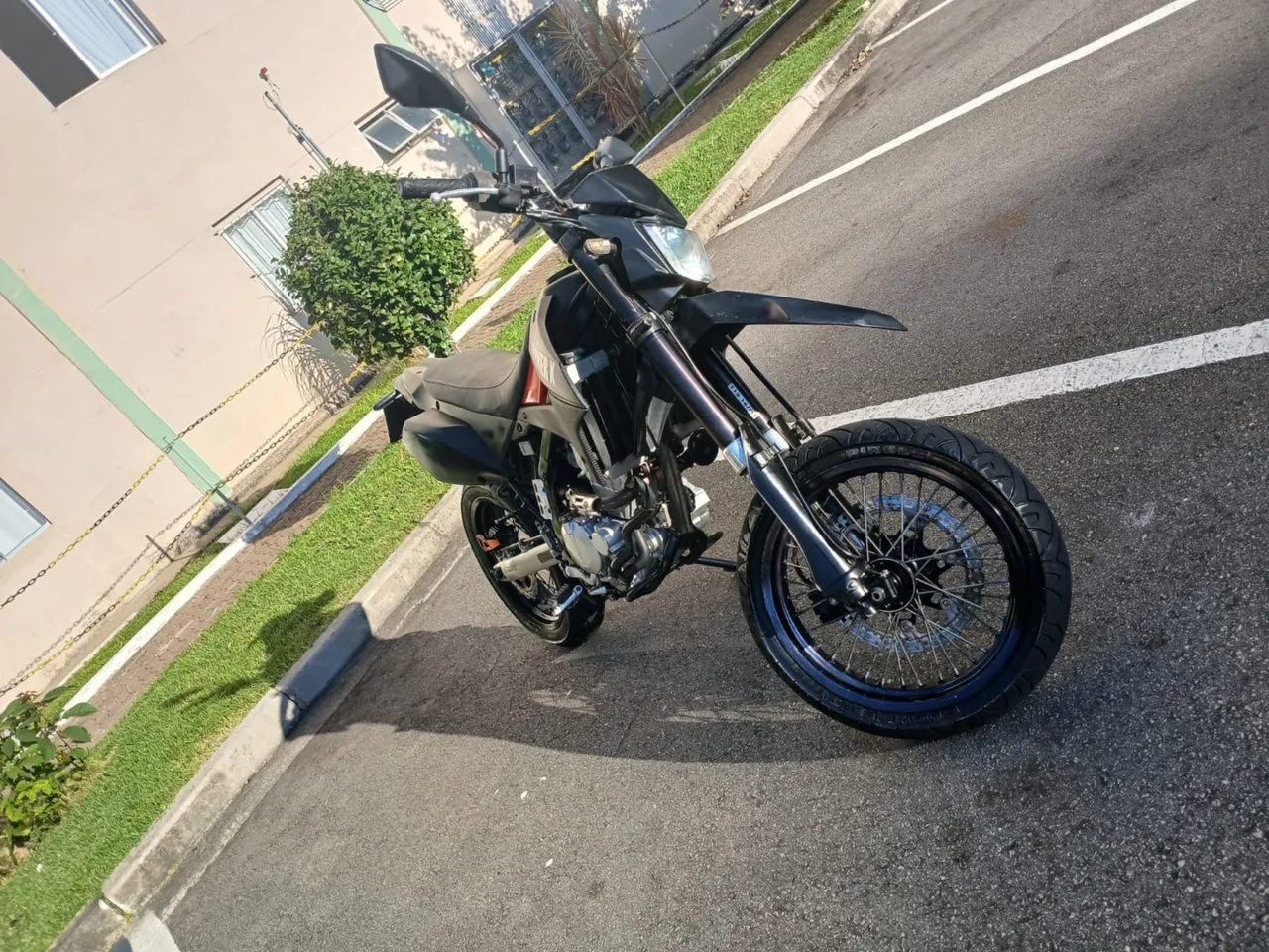 Kawasaki Zx-11 1100cc 1991 - 1487776007 | OLX