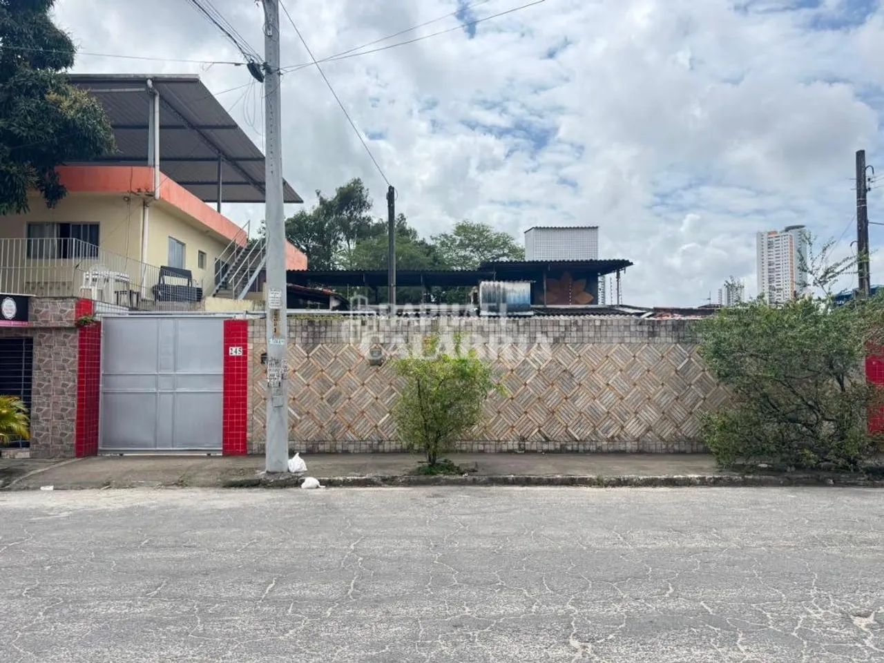 Casa de 120m² no bairro da Iputinga