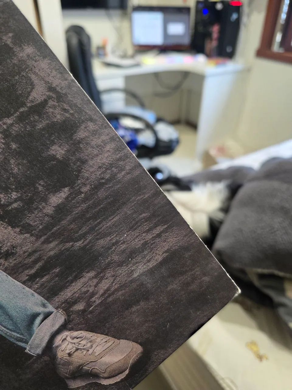 VINIL WALLS LOUIS TOMLINSON  - Foto 4