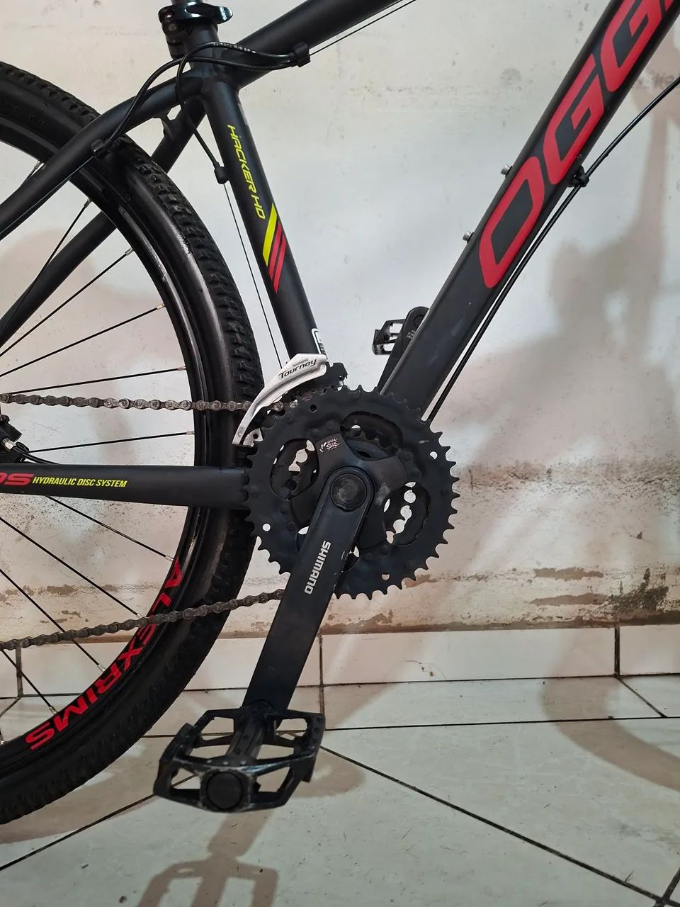 Bicicleta Oggi Hacker HDS Aro 29 Freio Hidráulico  - Foto 4