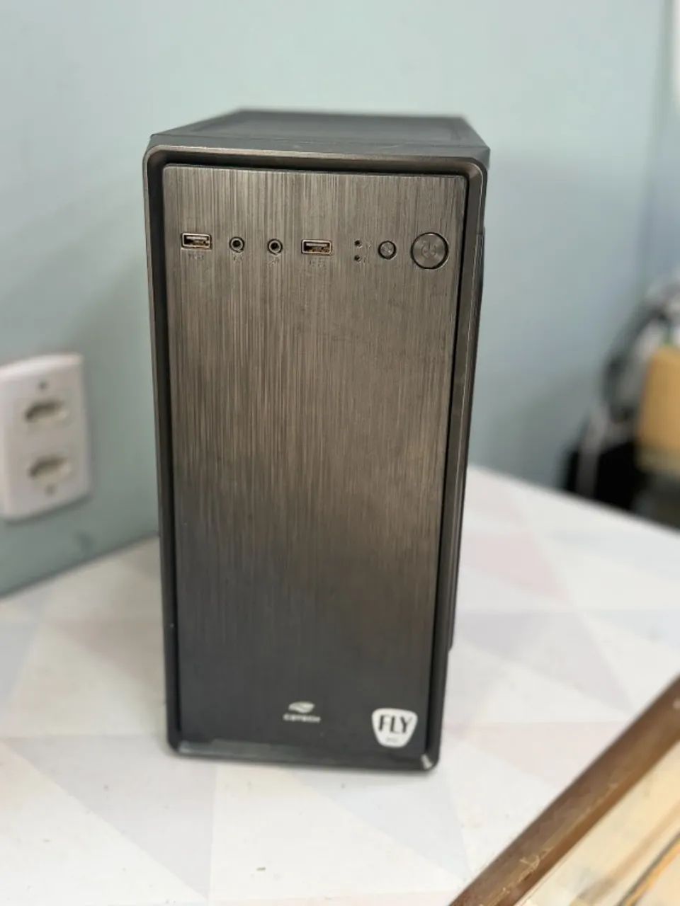 Computador de Mesa Core i5 4GB / 320GB - Pronto para Uso 