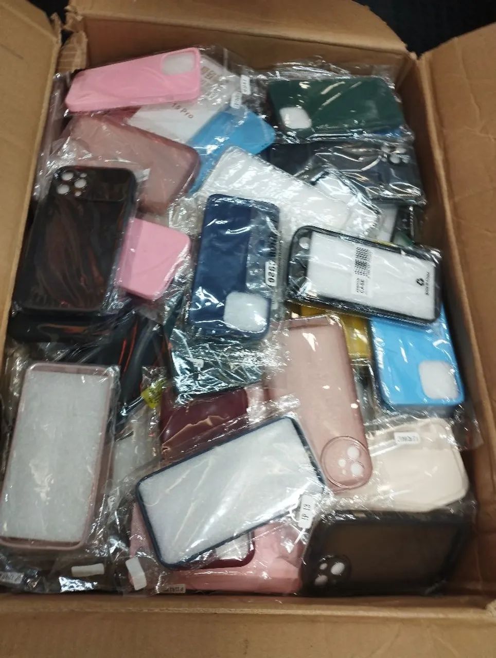 Lote de capinhas de celular 