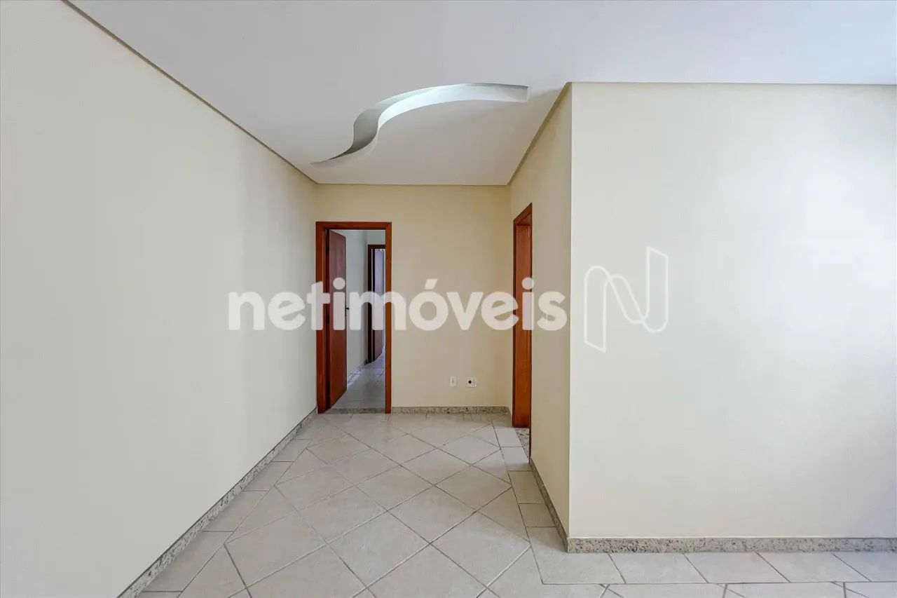 Excelente localização, rua plana e tranquila, próximo a todo comércio da região. - Foto 4