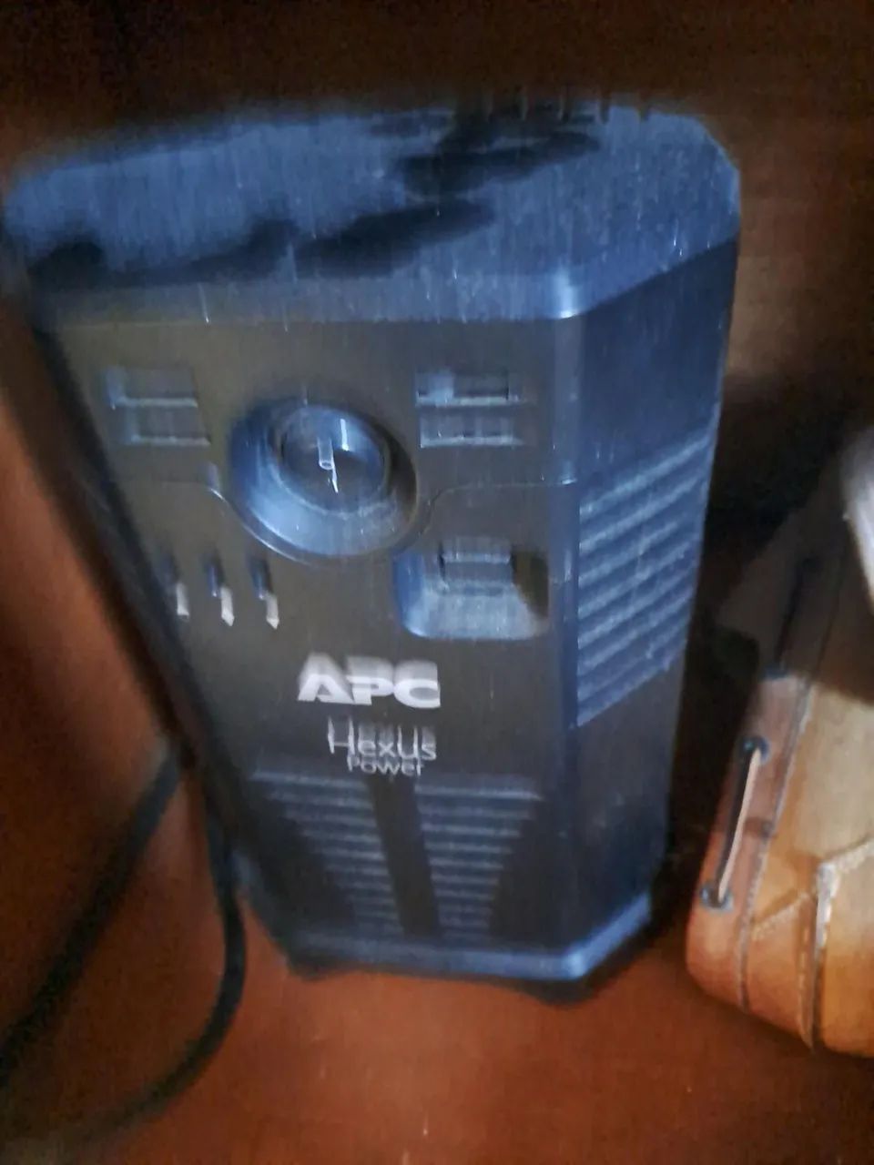 APC HEXUS POWER