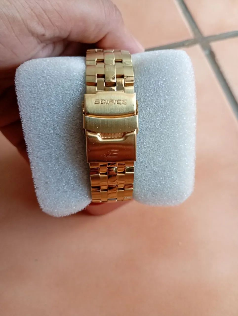 Relógio dourado - Foto 2