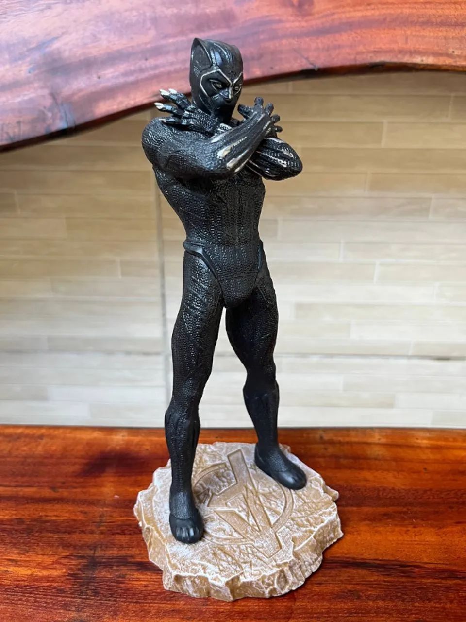 Action Figure Marvel - Pantera Negra 22cm - Foto 2
