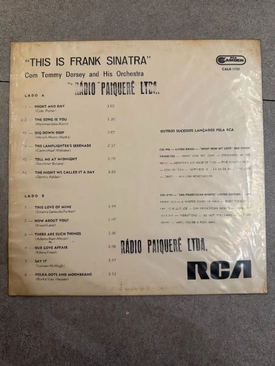 Disco de Vinil LP - This Is Frank Sinatra - Foto 2
