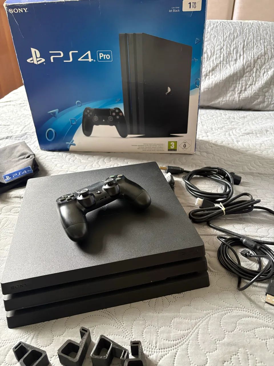 PS4 Pro 1 Tb - Consoles de Vídeo Game - Ipês, João Pessoa