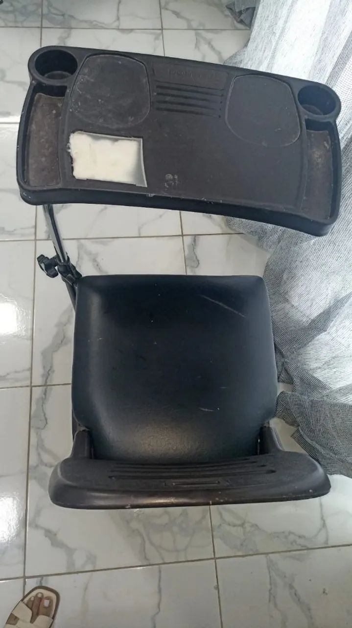 VENDO CADEIRA DE MANICURE E LAVATÓRIO  - Foto 2