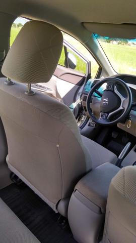Civic LXS 1.8 Mec 13/14, IPVA 2020 PAGO - Foto 6