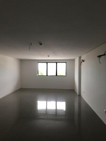 Sala Comercial 45m² com piso e teto prontos - 203 Offices - Farol - Foto 4