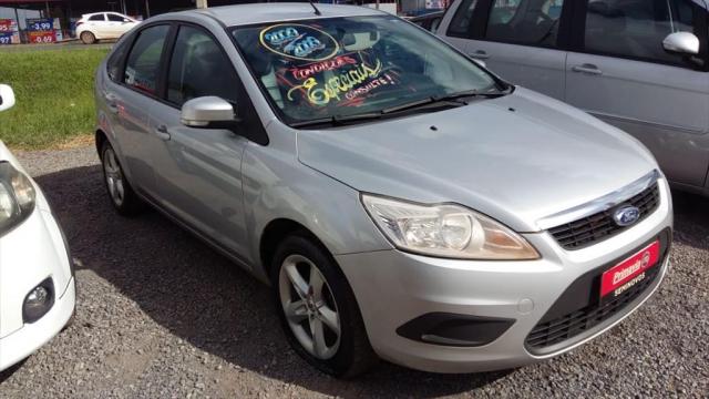 FORD FOCUS 2.0 GLX 16V GASOLINA 4P MANUAL