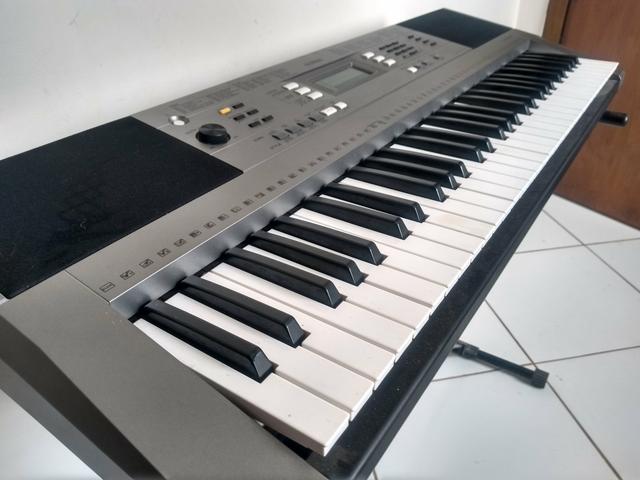 Teclado Yamaha PSR E353