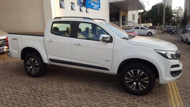 S10 LTZ DIESEL 4X4 19/20 - Foto 3