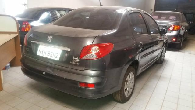 Vendo Peugeot 1.4 2011/12 completo - Foto 2