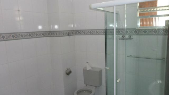 Excelente apartamento de frente, muito ensolarado, 3 quartos - Foto 3