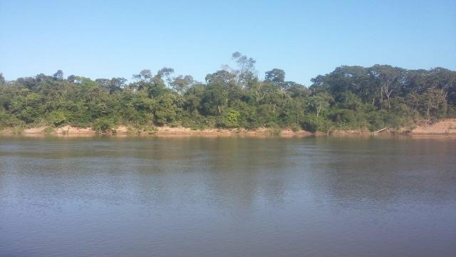 Chacara 3,5 hectares beira do rio Cuiabá Santo antonio