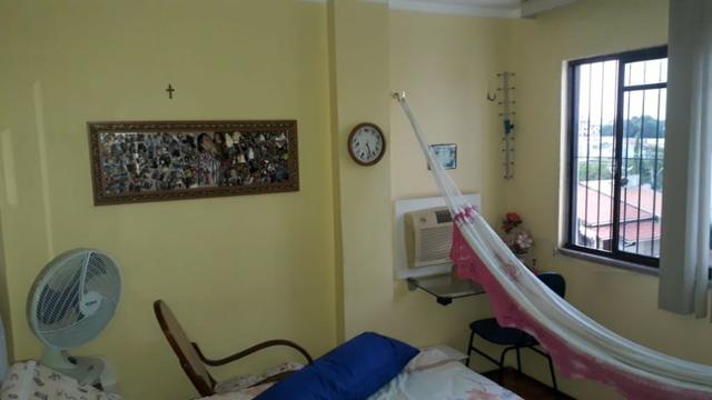 Vendo Ótimo apartamento no Montese COD 1118