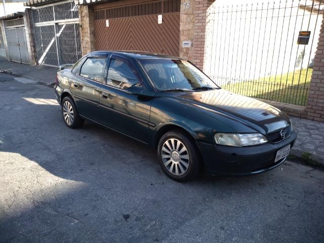 Vectra cd 97 com motor retificado, ABS, teto solar, sensor de ré e controle de tração! - Foto 8