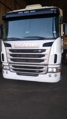 SCANIA G420 A 6X4 ANO FAB 2011 MODELO 2011 MOLEJO OU SUSPENSÃO A AR