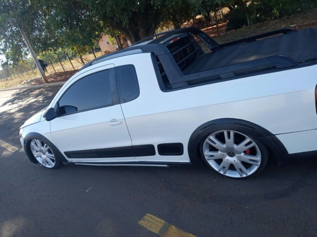 SAVEIRO CROSS