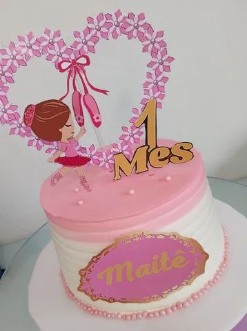 Bolos de aniversário personalizados com Chantily