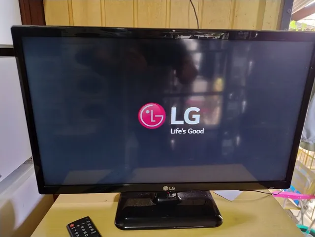 TV Monitor LG 24 - 24MT49DF-WS - Modo Gaming e Cinema