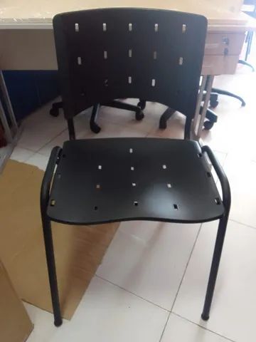 Cadeira fixa empilhavel escritório  - Foto 4