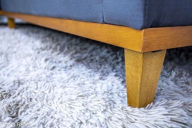 SOFÁ 2,30CM  PÉS MADEIRA MACIÇA COM CHAISE!!! R1725U - Foto 5