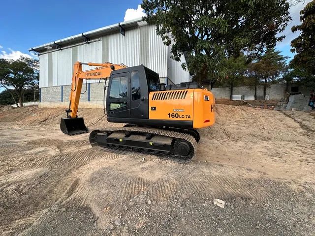 Escavadeira Hyundai R160 2011  - Foto 4