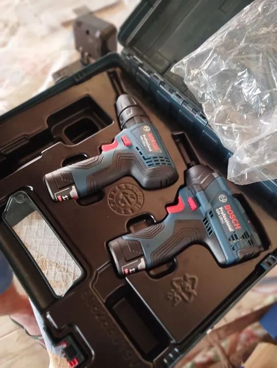Kit parafusadeira+chave de impacto 12V Bosch 