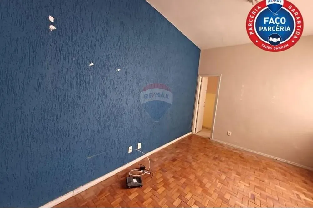 SALA A VENDA NO CENTRO DE BH - RUA TUPINAMBÁS