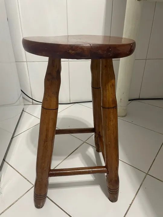 Jogo de Banquinhos de madeira - Foto 3