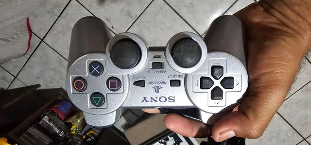 CONTROLE ORIGINAL PS2 CINZA FUNCIONANDO PERFEITAMENTE