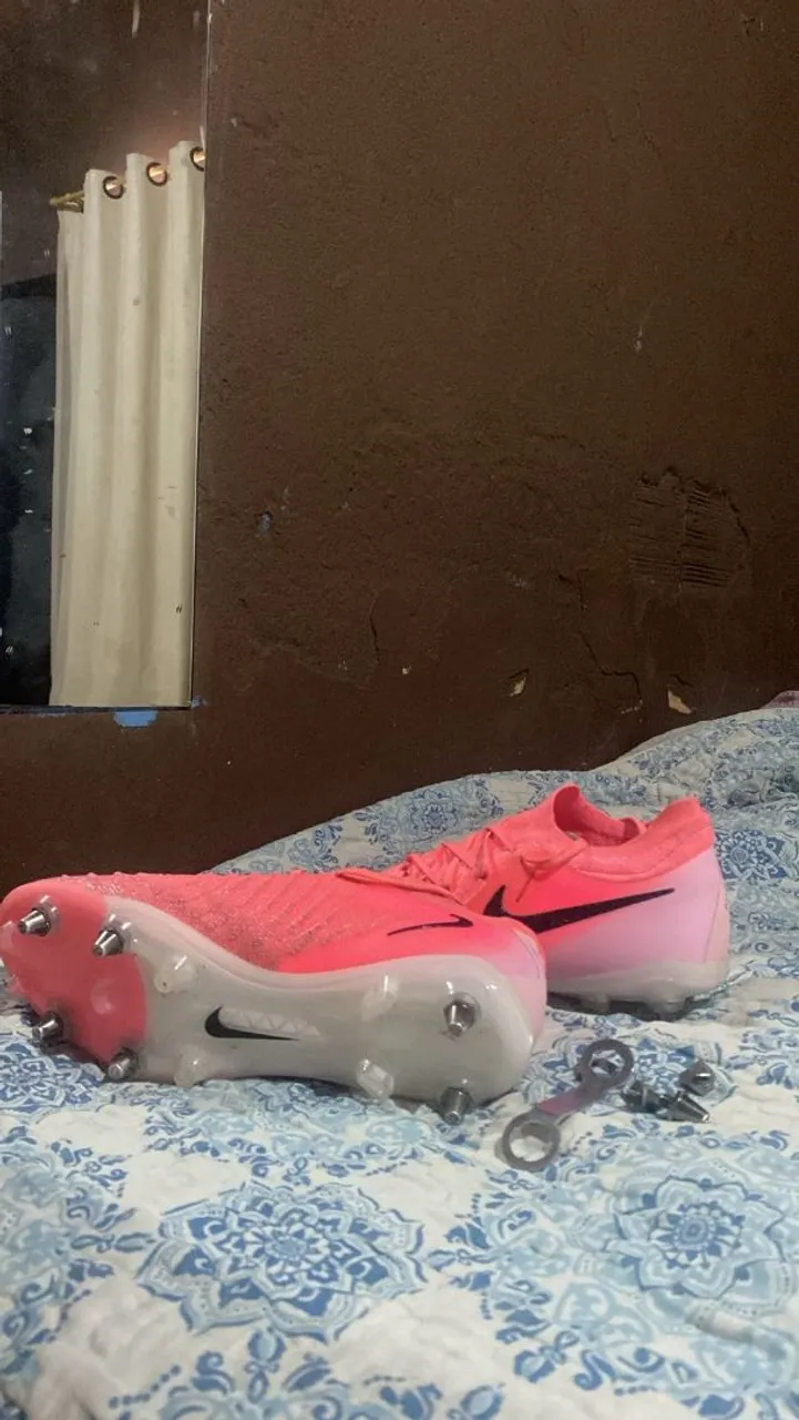 Chuteira Nike