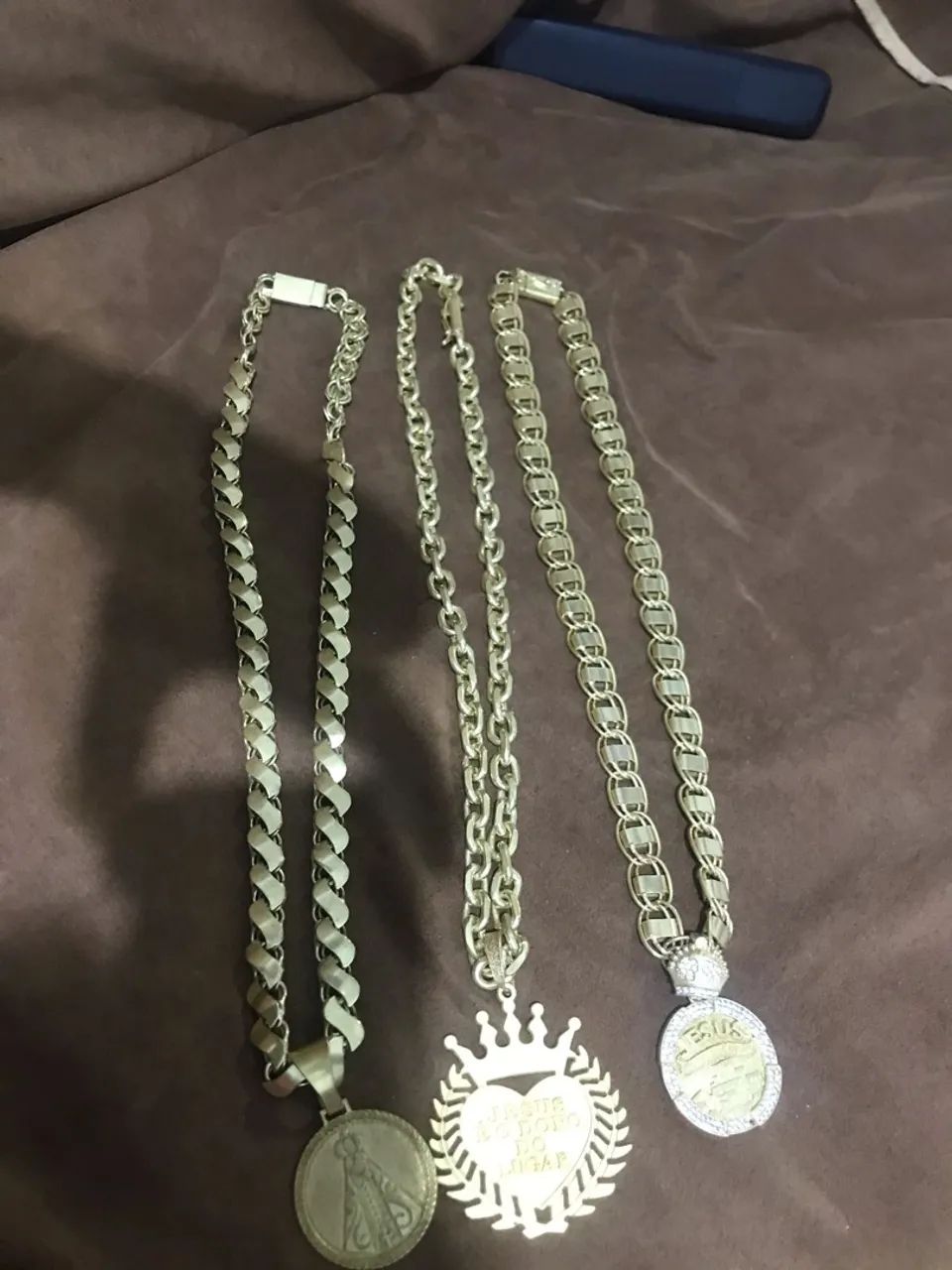 Cordão de moeda antigas com Pingente de Coração - Jesus é o Dono do Lugar - Foto 3