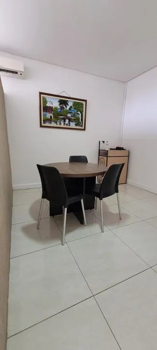Oportunidade Única-  Vendo sala comercial reformada e mobiliada