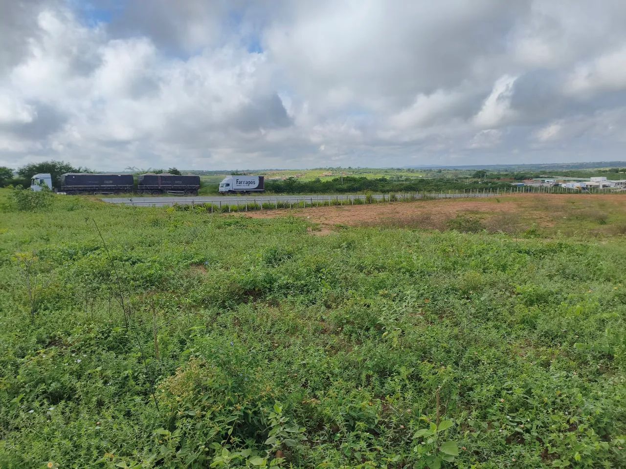 148; tarefas há margem da BR 116 há 20 km de Feira de Santana  - Foto 7