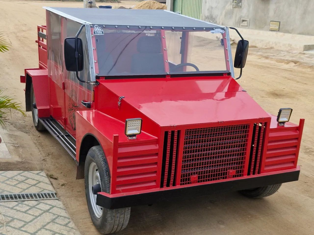 Carro Artesanal Vermelho - Design Único - Foto 3