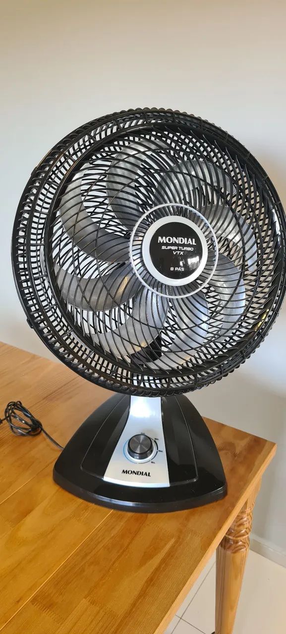Ventilador de Mesa Mondial Super Turbo VTX - 8 Pas