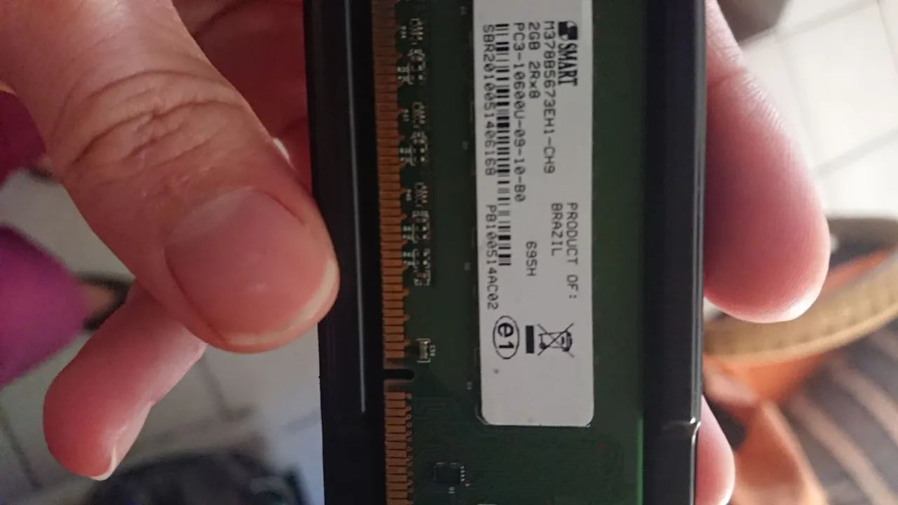 Adaptadores HDMI e VGA e hdmi ou memória ram - Foto 4