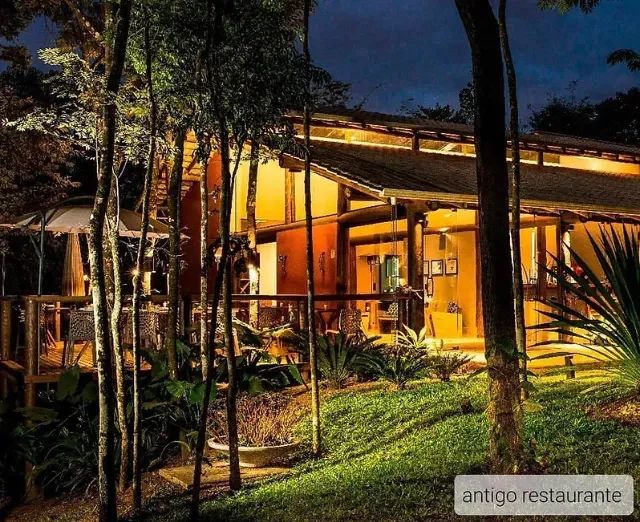 CASA MARAVILHOSA EM MACACOS