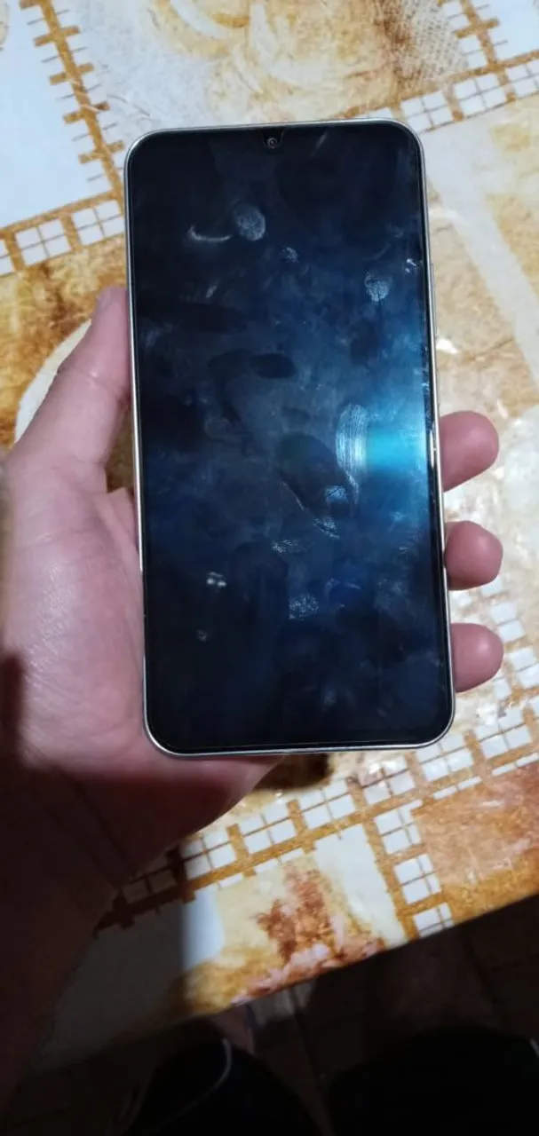 Galaxy a34 5g, versão 256/8 GB. Sem marcas de uso.