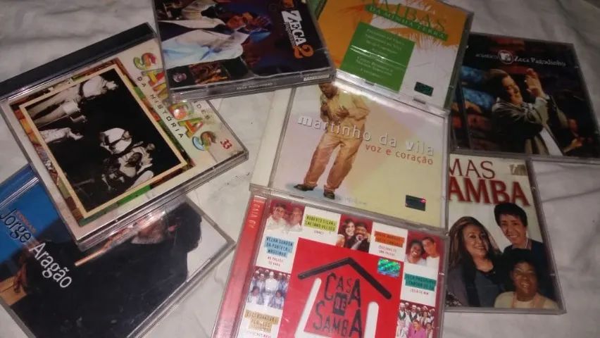 cds originais diversos 10 reais cada axé samna forró pagode outros 