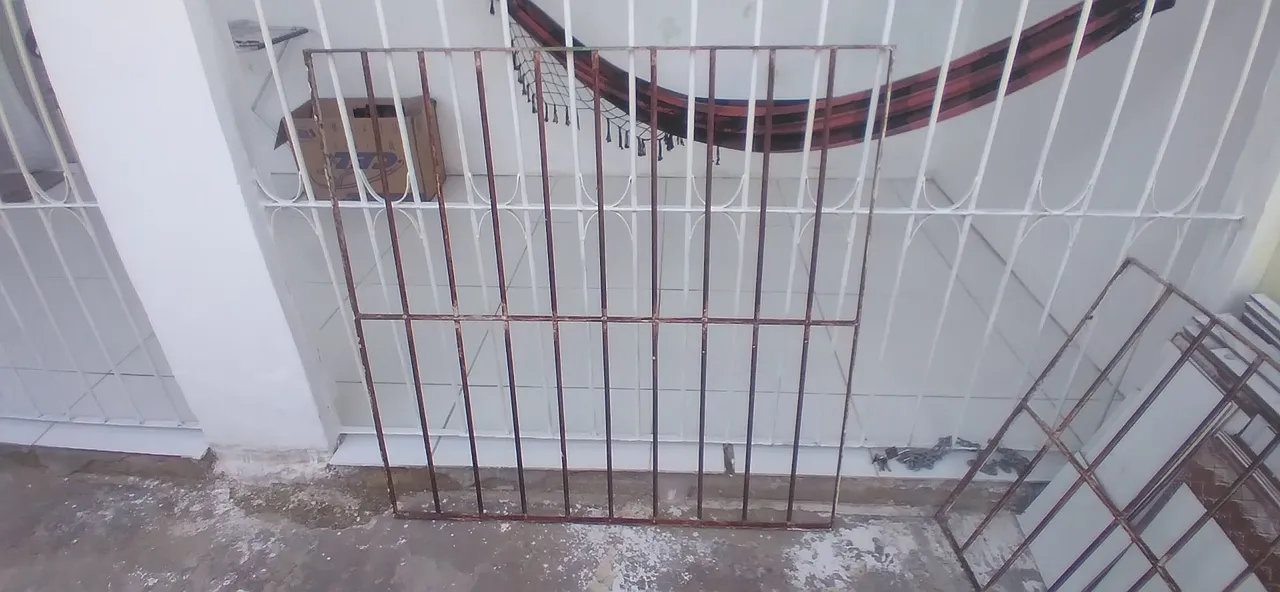 Grade de proteção para janelas e portas
